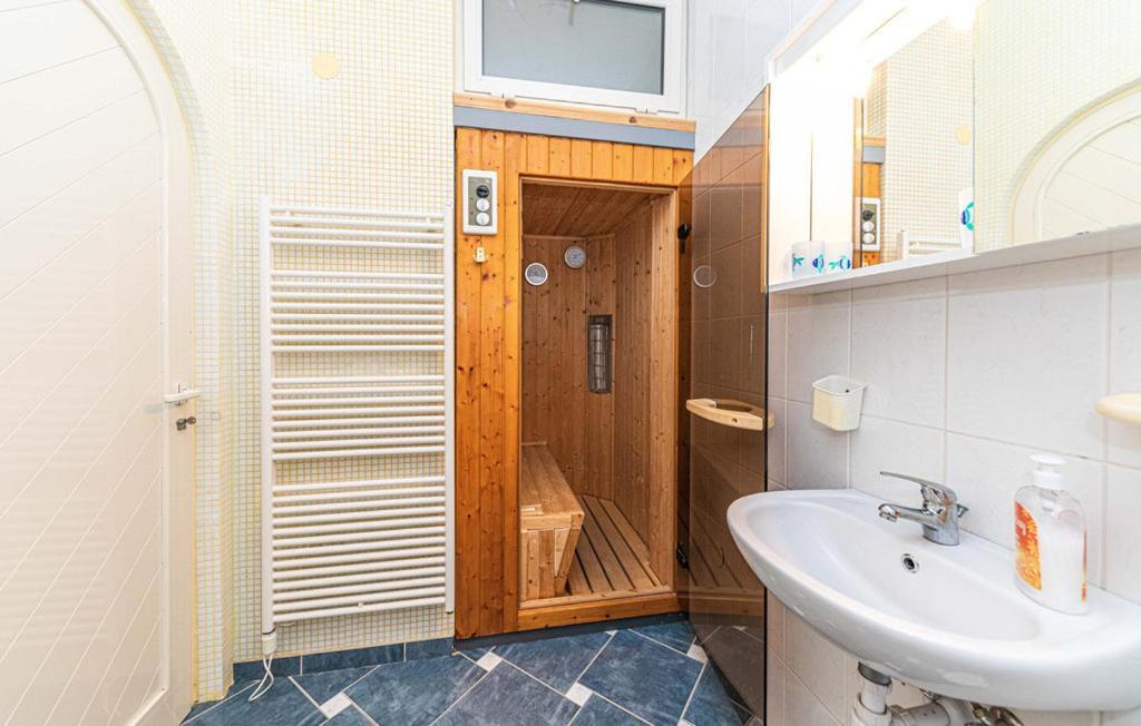 פודסטראנה Luksuzna Villa Sa Privatnim Unutarnjim Bazenom Villa Garden מראה חיצוני תמונה
