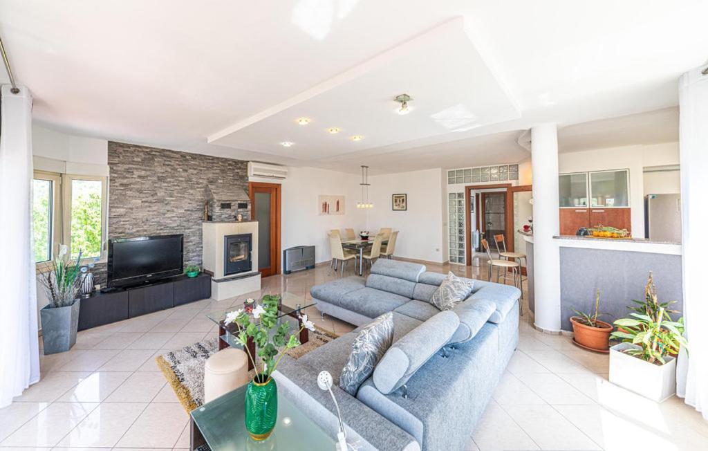 פודסטראנה Luksuzna Villa Sa Privatnim Unutarnjim Bazenom Villa Garden מראה חיצוני תמונה