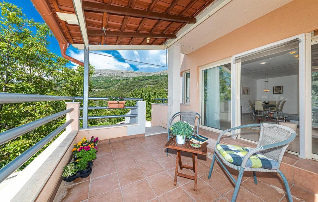 פודסטראנה Luksuzna Villa Sa Privatnim Unutarnjim Bazenom Villa Garden מראה חיצוני תמונה
